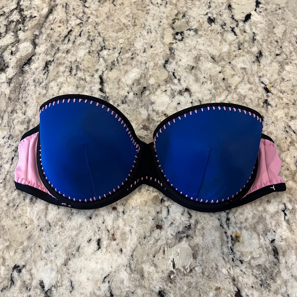 Victoria’s Secret Swimsuit Top